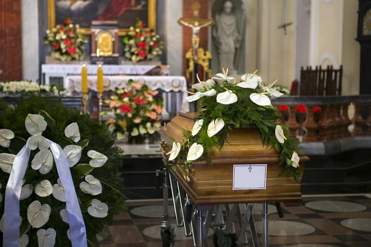 Organizacja pogrzebu krok po kroku